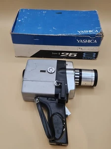 Yashica Super 8 25 8mm Filmkamera mit Originalkarton, Auslöser/Filmgriff - Bild 1 von 18