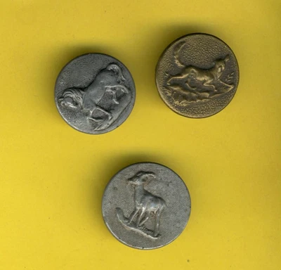 BOUTONS CHASSE VENERIE DIVERS / 12 BOUTONS - Photo 1/3