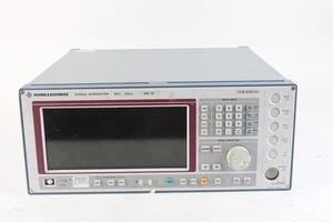 Rohde & Schwarz SME 03 5kHz-3.0Ghz Signal Generator Missing Power Button - Opts - Picture 1 of 4