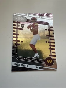 2024 Panini Absolute - Rookies Jayden Daniels #102 (RC) - Commanders - Bild 1 von 4