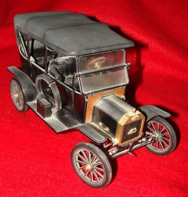 Franklin Mint Precision Models Model T Ford Diecast 1:16 Scale Car Black Touring - Image 1 of 4