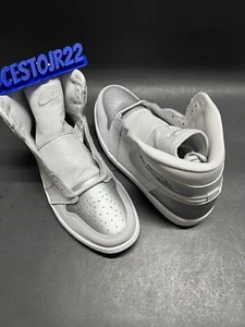 NIKE AIR JORDAN 1 RETRO HIGH OG CO JP [DC1788 029] TOKYO GREY SILVER SZ 10.5 - Picture 1 of 9