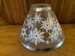 VTG Yankee Candle Snowflakes Silver Colored Rim Crackle Glass Jar Shade Topper - Picture 1 of 5