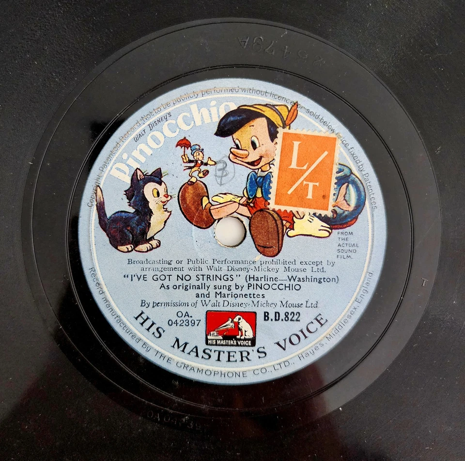 1940 Walt Disney Pinocchio 78 Record 10" I've Got No Strings Hi Diddle Dee 78A - Image 1 of 2