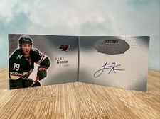 2017-18 Upper Deck Premier Signature Booklets Auto Rookie Luke Kunin Sharks/Wild