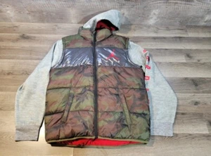 Youth Nike Air Jordan Green Camo Faux Zip-up Vest and Grey Hoodie - Picture 1 of 10