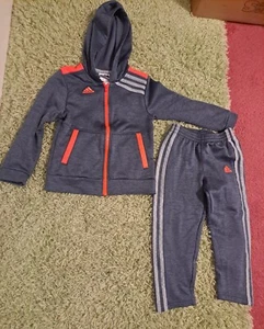 Adidas Youth Boys grey tracksuit (zip up hoodie & sweatpants) Sz 4T - Picture 1 of 4