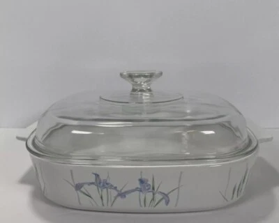 Corelle Corning Ware Shadow Iris Casserole 2.5 Liter A-10-B w/ Pyrex A-12-C Lid - Image 1 of 4