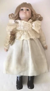 Vintage Doll JAN HAGARA PORCELAIN "SHARICE" 13" 1981 - Picture 1 of 7