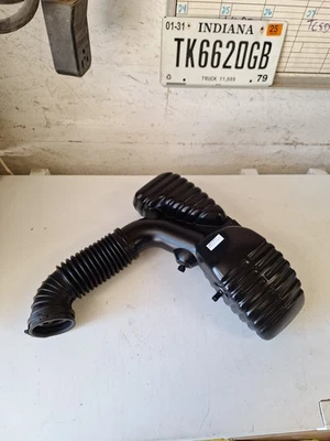 Saturn Vue 2002-2007 OEM 2.2L Air Cleaner Filter Intake Resonator Duct Tube - Image 1 of 2