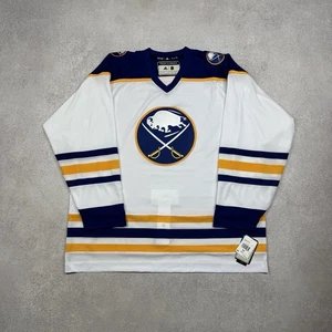 NUEVA Camiseta Adidas MiC Buffalo Sabres Classics Team Issue Blanca NHL Talla 60 - Imagen 1 de 11