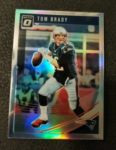 2018 Donruss Optic - Tom Brady #65 Holo Prizm !! HOT!!! - Picture 1 of 3