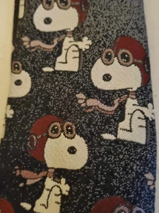 Pilot Snoopy tie - Picture 1 of 2