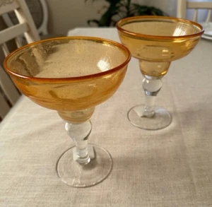 Pier 1 Imports Juego de 2 Gafas Margarita Ámbar Sopladas a Mano Nuevo de Lote Antiguo con Etiquetas - Imagen 1 de 6