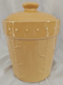 2015 Signature Sorrento Debby Segura Medium Gold Wheat Canister Airtight w/Lid - Picture 1 of 6