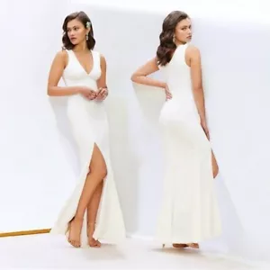 🌻NEW Dress The Population Sandra Off White Crepe Slit Gown Size Medium. - Picture 1 of 13