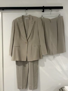 WOW 3 Giorgio Armani Le Collezioni 3 Pc Suit Womens Size 14 Silk Blend Nude - Picture 1 of 14