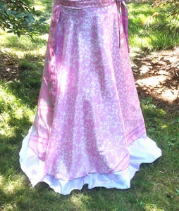 Vintage Silk Sarong Wrap Skirt Long Indian Kirtle Boho Ethnic Wear Pink/White OZ - Picture 1 of 18