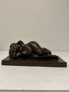 FERNANDO BOTERO " WOMAN LYING V " BRONZE SCULPTURE SIGNED AND NUMERED - Picture 1 of 6