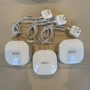 eero 6 Mesh WiFi System 3 Pack (1 Router + 2 Extenders) - Picture 1 of 15