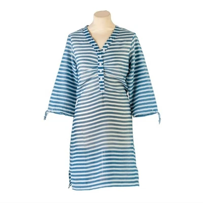 Túnica de encubrimiento a rayas de Aqua Foto 1 de 4
