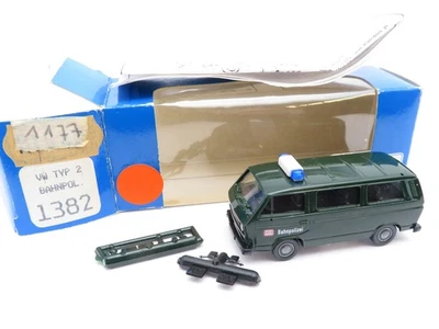 345HO /07 - Roco H0 1382 - VW Typ 2 Bus Bahnpolizei - top in OVP - Bild 1 von 3