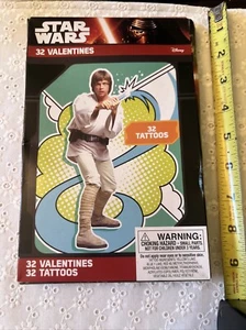 32 Count STAR WARS New Hope Characters Valentines Day Cards w/ Tattoos Classroom - Picture 1 of 5