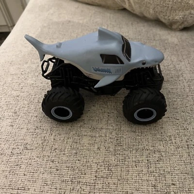 Monster Jam Official Megalodon Remote Control Truck, 1:24 Scale - No Remote - Image 1 of 4