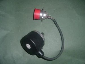 CODIFICADOR HEIDENHAIN ..ROD 320.005 - 2500........ NUEVO NO EMBALADO C/W ENCHUFE - Imagen 1 de 2