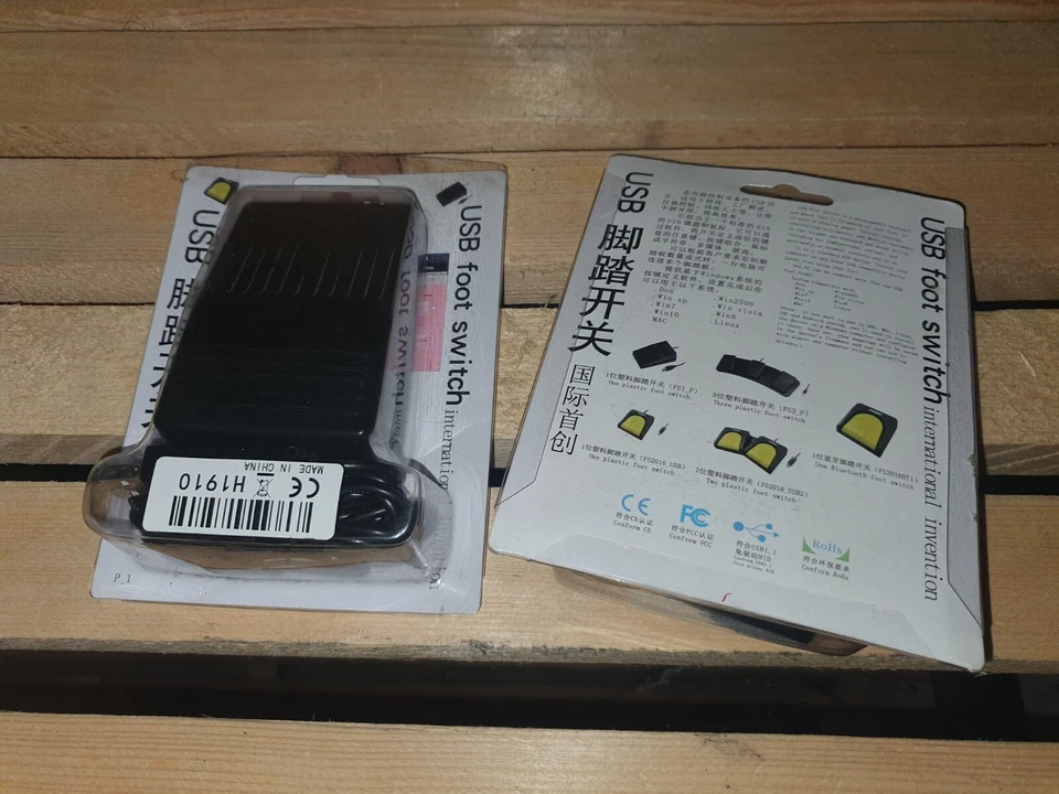 1x USB Fußtaster mit Kabel, gebraucht, gereinigt, OVP - Bild 1 von 2