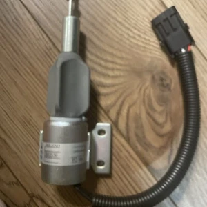 24V Dieselmotor Abschaltmagnet 3932530 SA-4756-24 für Cummins 5,9L 6BT - Bild 1 von 5