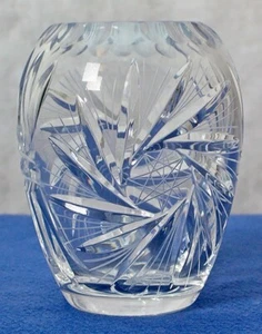Brilliant Cut & Etched Crystal Vase – Pinwheel + Star of David Design - Picture 1 of 5