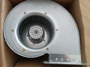 Rosenberg ARRO B.V. Ventilador Radial Ventilador Centrífugo EREA 200-4 - Imagen 1 de 5