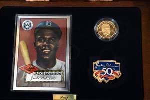 1997 Jackie Robinson US Mint Legacy Set $5 GOLD with Box, Card, Patch, Pin & COA - Picture 1 of 5