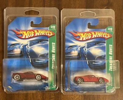 2007 Hot Wheels Super Treasure Hunt ENZO FERRARI Red Seats w/Regular T-Hunt+Case - Image 1 of 4