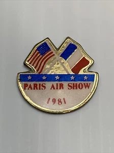 Vintage Badge Lapel Pin Paris Air Show 1981 Aviation KG Airplanes Flags - Picture 1 of 5