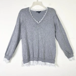 Adrianna Papell Grey & White Lace Trim Hem V Neck Sweater Size L - Picture 1 of 6