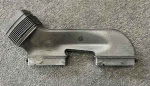 2006-2010 BMW 325xi E90 AIR INTAKE DUCT TUBE PIPE 1371 7541737-03 OEM - Picture 1 of 3