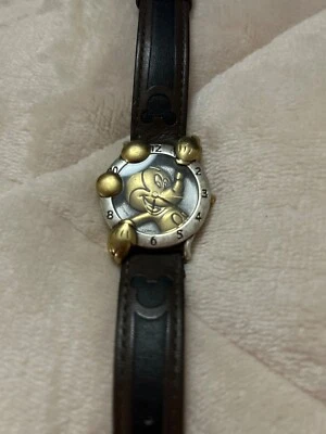 Reloj de pulsera Disney Mickey Mouse Watch Lorus Y121 X114 Foto 1 de 4