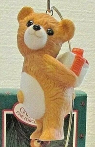 1986 Hallmark Ornament CINNAMON BEAR 4th series Porcelain Bear w package - Picture 1 of 11