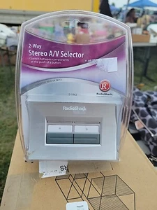 Vtg Radio Shack Stereo 2 Way Audio Video Selector Switch 15-1982 RCA - Picture 1 of 2