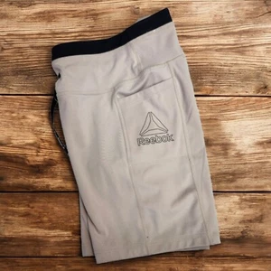 Reebok Dynamic Highrise Fahrradshorts Damen kleiner Kordelzug beige Sportbekleidung  - Bild 1 von 9