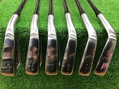 Titleist VG3 2014 Iron Set 5-9,Pw 6pc Flex Stiff VG i 60 Graphite - Image 1 of 4