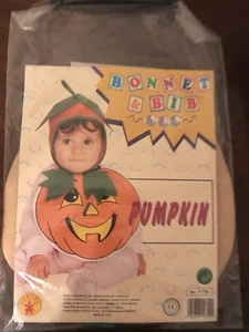 NWT Infant Baby Boy Girl Pumpkin Jack o'Lantern Bonnet and Bib Halloween Cute - Picture 1 of 3