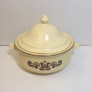 2 Quart Covered Round Vegetable Bowl with Handles Pfaltzgraff Village  #6-315 - Picture 1 of 10