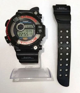 Orologio digitale Casio G-SHOCK FROGMAN DW-8200-1A nero resistenza all'acqua 200M JPN - Foto 1 di 18