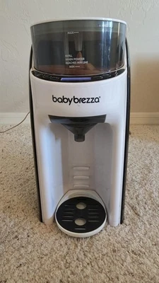 Mezclador dispensador de fórmula Baby Brezza Formula ~ usado ~ funciona Foto 1 de 4