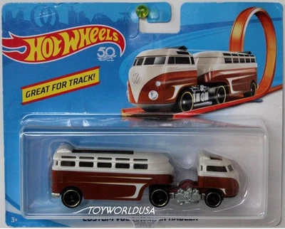Camión Volkswagen Track Stars 2018 personalizado 50 aniversario Hot Wheels Foto 1 de 2