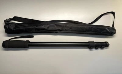 Monopie para cámara de 67 pulgadas con estuche de transporte - Usado, excelente estado Foto 1 de 4