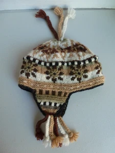 Newari Icelandic Design Nepal Hand Knit Nordic Wool Beanie Hat Unisex EUC - Picture 1 of 10